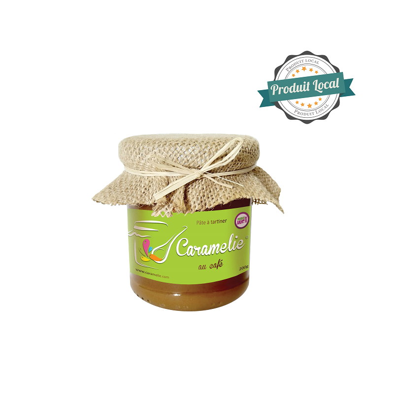 Caramélie au café Caramélie au café